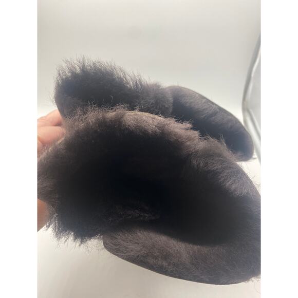 Sz 8 Chocolate UGG Boots. - Picture 11 of 12